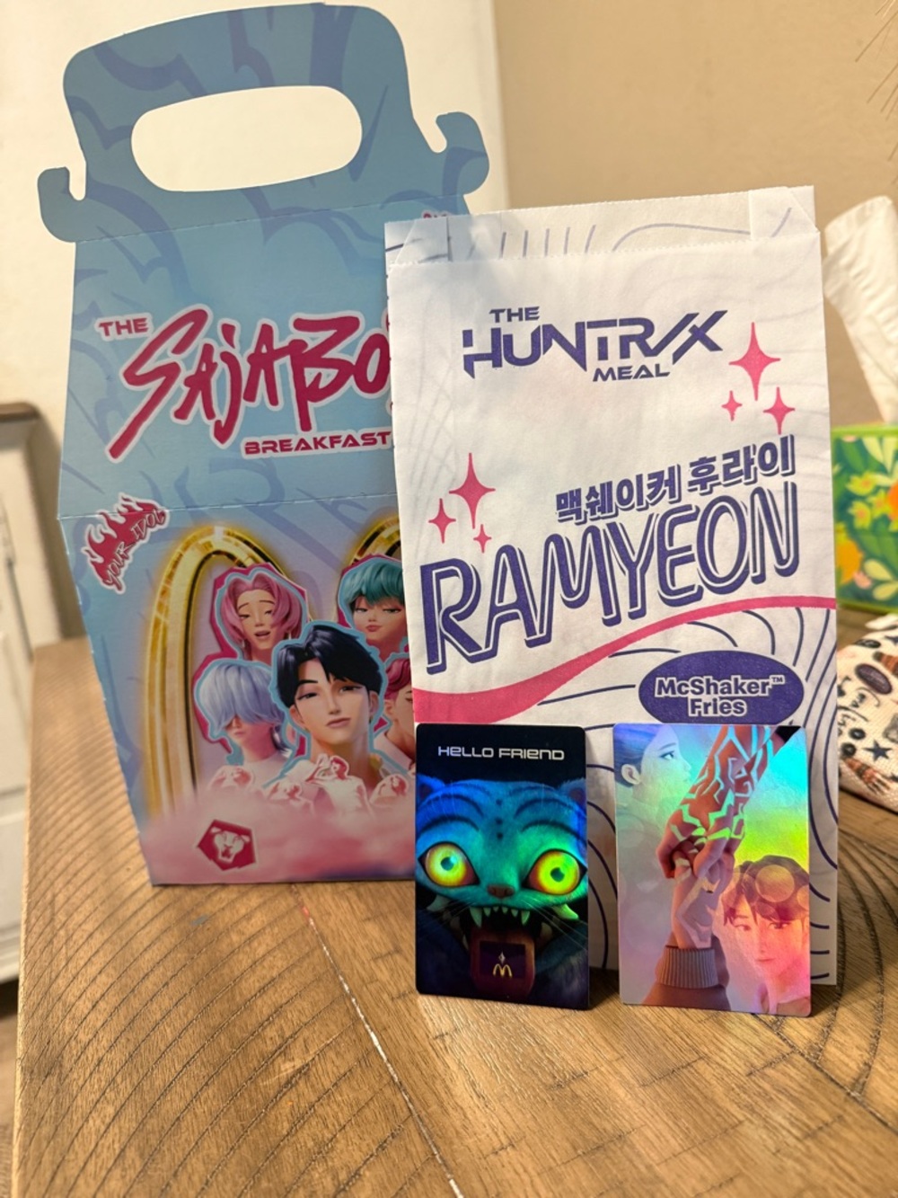 The Saja boys Breakfast & Ramyeon Collectible Set